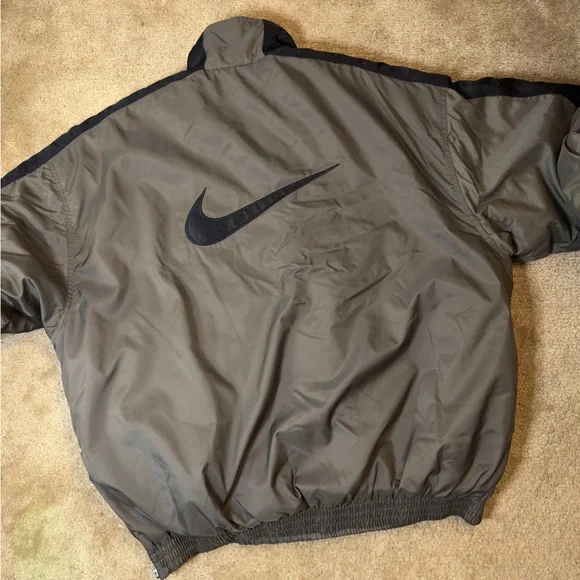 Vintage Nike dark green anorak puffy pull over jacket